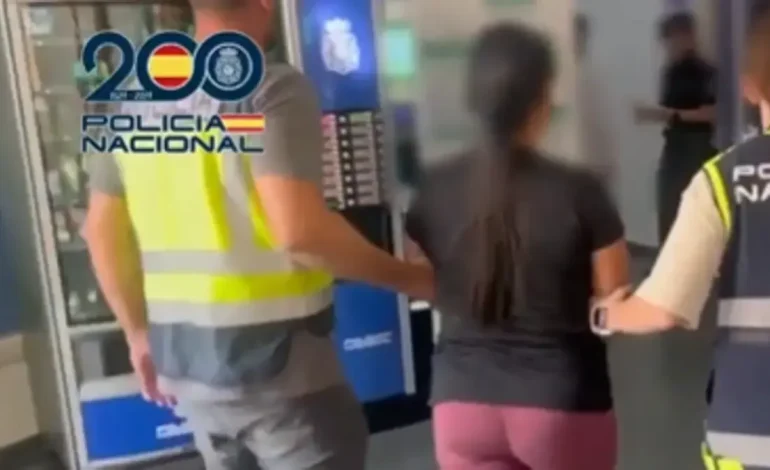  Capturan en Valencia (España) El falso médico que trabajó en la clínica policial y los hospitales infantiles de Soledad, Atlánico

 – En un click
