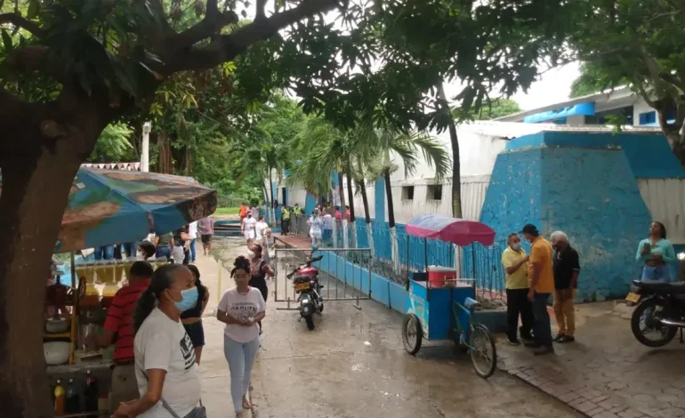  Quince días sin luz y sin asistir a clases: la universidad en Soledad todavía está fuera, mientras que los estudiantes y los tutores esperan soluciones

 – En un click