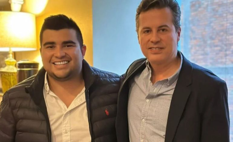  ¿Qué razones tuvieron el nuevo liberalismo para aceptar la partida de Gustavo Negrete desde la alta posición que ocupó en una fiesta?

 – En un click