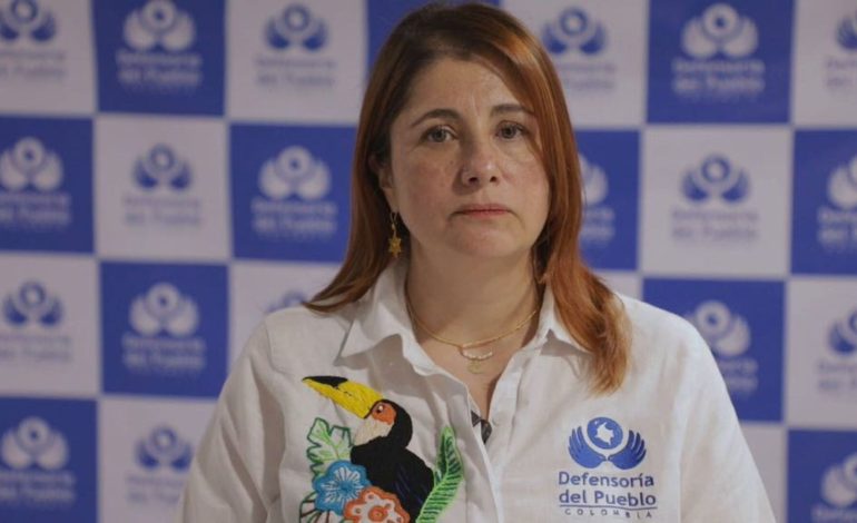 El Defensor del Pueblo requiere seguidores de la Heredia Sudra Heredia de Álvaro Uribe.
– En un click