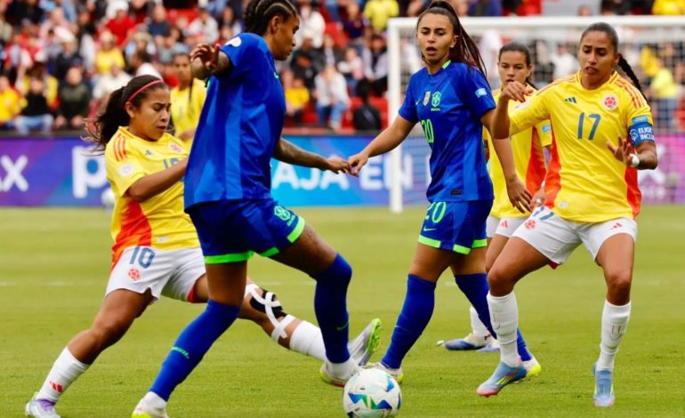  Colombia deja que la femenina Copa Améric

 – En un click