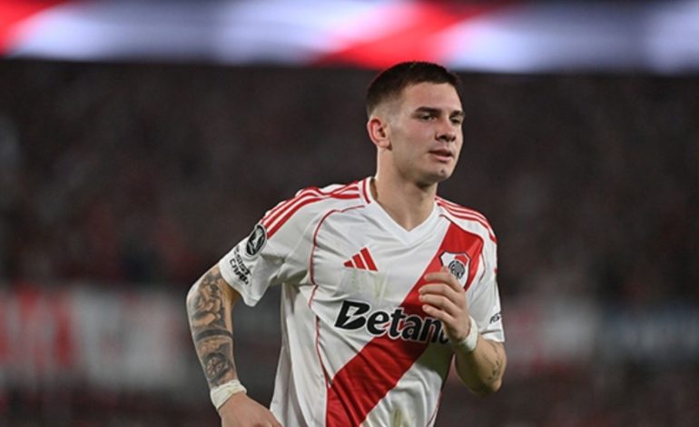  Nuevo jugador del Real Madrid

 – En un click