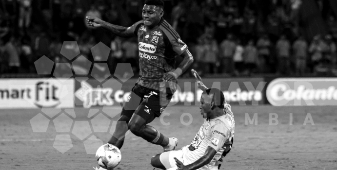 El fan se va contra RESTREPO y los jugadores
– En un click