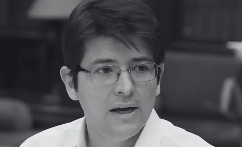  El gobierno del valle decreta tres días de duelo en el departamento en homenaje al candidato presidencial asesinado

 – En un click