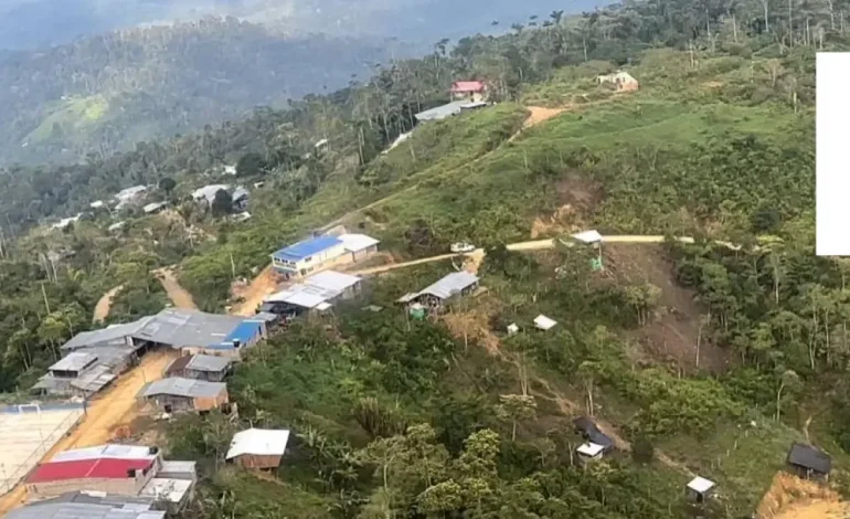  La alerta del defensor del pueblo por una situación humanitaria grave en el sur de Bolívar y Procuraduría rechaza el ataque con drones que dejó al ejército herido

 – En un click