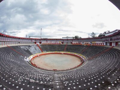 Adiós a los toros y la equitación en Colombia

 – En un click