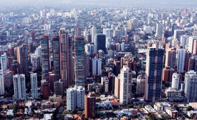  Cierres de carreteras en Barranquilla para grabaciones en serie de Netflix que consolidan la ciudad como un escenario audiovisual

 – En un click