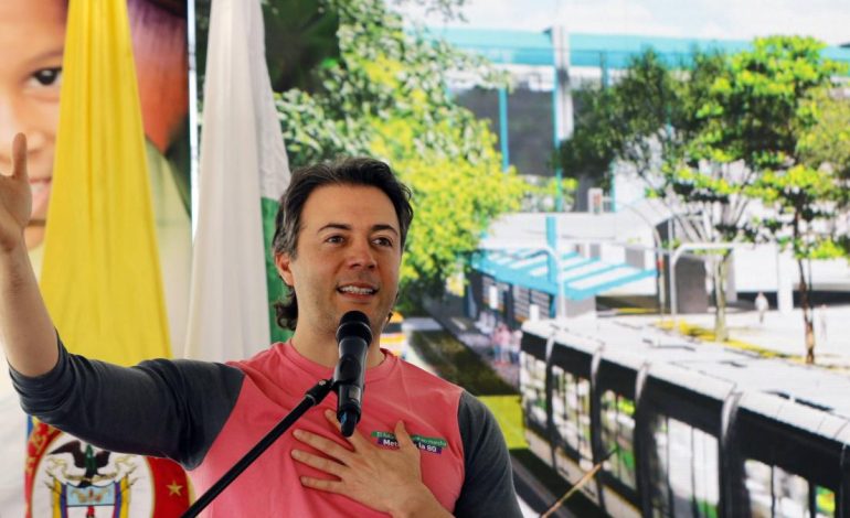  El juez define la fecha de audiencia de acusación para iniciar un juicio contra el ex alcalde de Medellín para Lío del Megalote de Aguas Vivas

 – En un click