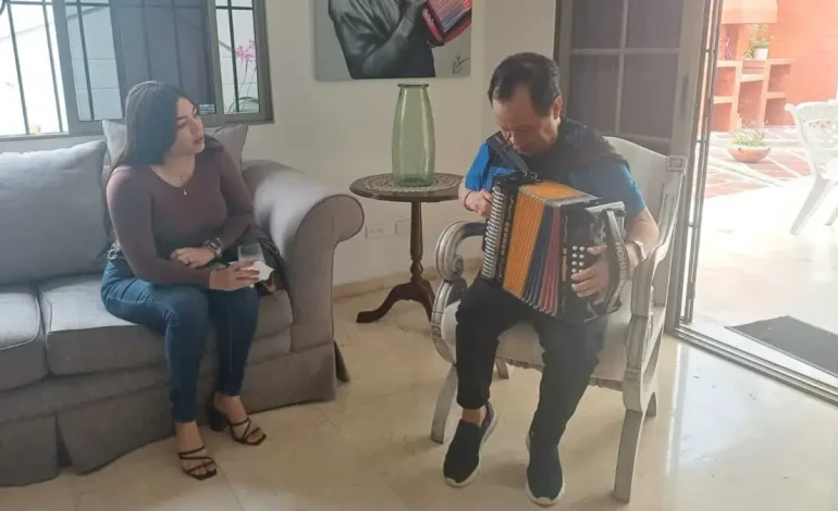  Alejandah revive el legado de Alfredo Gutiérrez con una versión renovada de ‘Indian Eyes’ grabada en el Teatro Mario Ceballos en Barranquilla

 – En un click