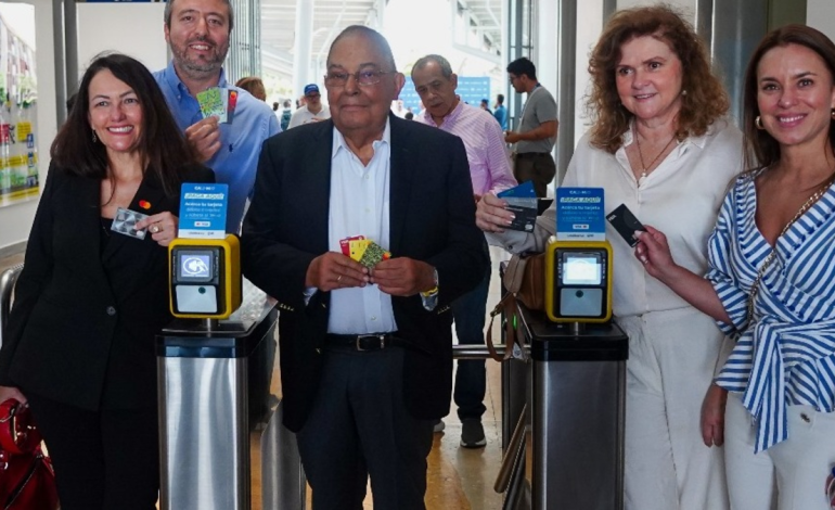 Avié a usar tarjetas de crédito o débito movilizando en el autobús de la masiva de Cali; Es una opción que se suma a la tarjeta de la mina

 – En un click