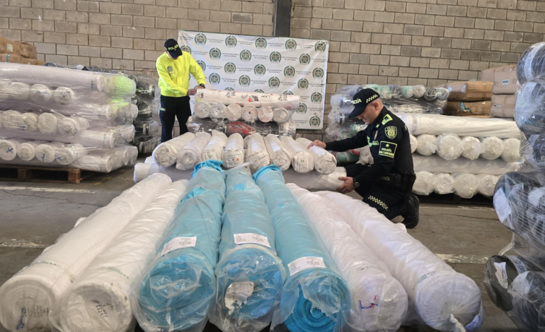 Detienen la mercancía ilegal valorada en más de $ 1.4 mil millones
– En un click