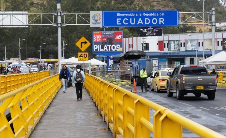  El gobierno ecuatoriano refuerza el control migratorio con una nueva visa para los ciudadanos de Venezuela y otros países, más

 – En un click