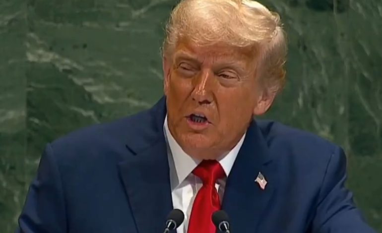  Trump promete a la ONU para volar con cualquier transporte de drogas

 – En un click