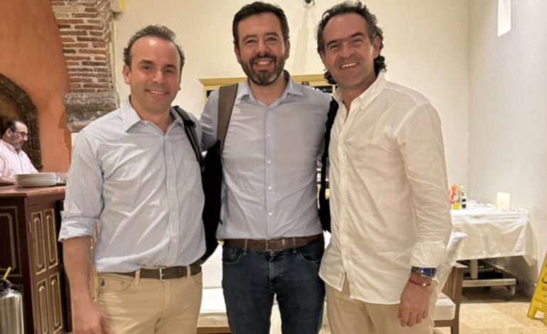  Rebelión del alcalde de cinco ciudades capitales contra Gustavo Petro

 – En un click