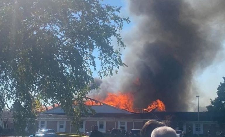Disparos y fuego en la Iglesia Mormona de Michigan Deja cuatro muertos – 

 – En un click