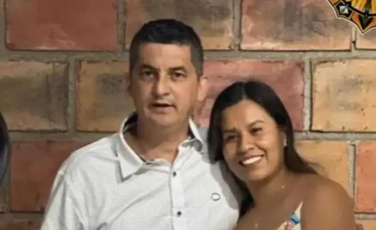  Los hombres armados dieron 20 impactos al vehículo y huyeron

 – En un click