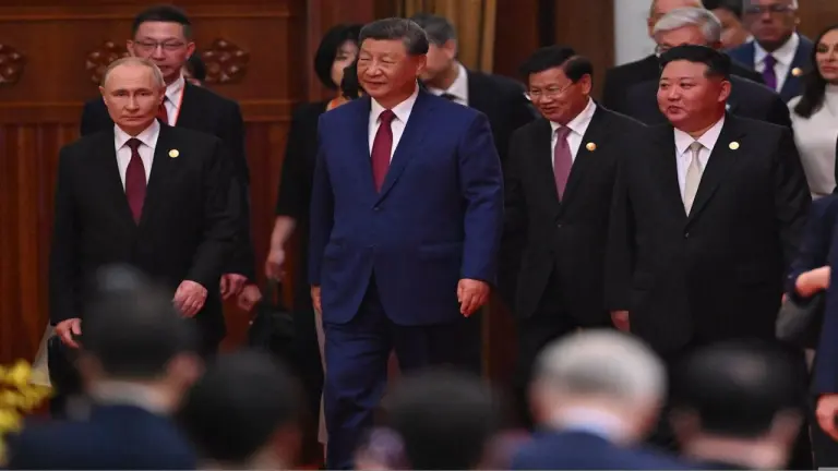  Kim promete apoyo militar a Rusia – 

 – En un click
