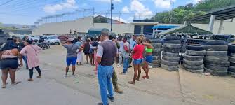 Masacre en la prisión de Esmeraldas (Ecuador) – 

 – En un click