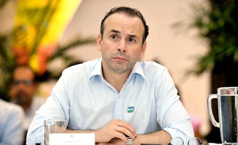  Alcalde Alejandro Eder: «La descertificación de Colombia es una noticia muy difícil que mide el nombre de nuestro país» – 

 – En un click