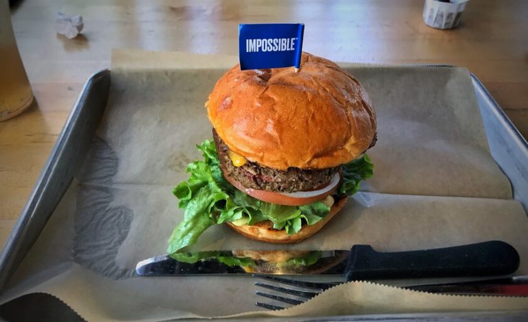 Si podemos llamar «hamburguesas» a las hamburguesas vegetales (y parece que durarán años)

 – En un click