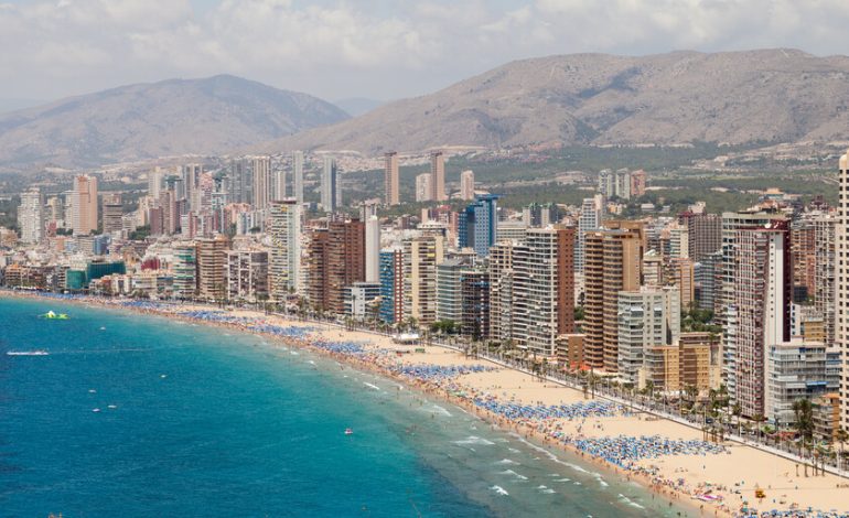 Han encontrado una manera de convertir edificios altos en baterías. Y eso hace de Benidorm nuestro mejor activo
– En un click