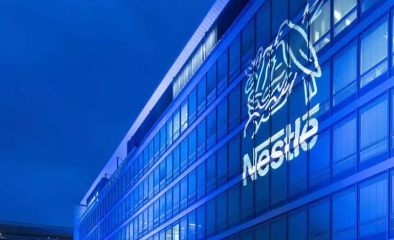 Nestlé ha anunciado el despido de 16.000 empleados y su consejero delegado ha desvelado el motivo: «automatizaremos nuestros procesos»
– En un click