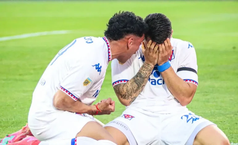 Gol con el alma: Nacho Russo anotó en Rosario y se lo dedicó a su padre, Miguel Ángel Russo –
– En un click