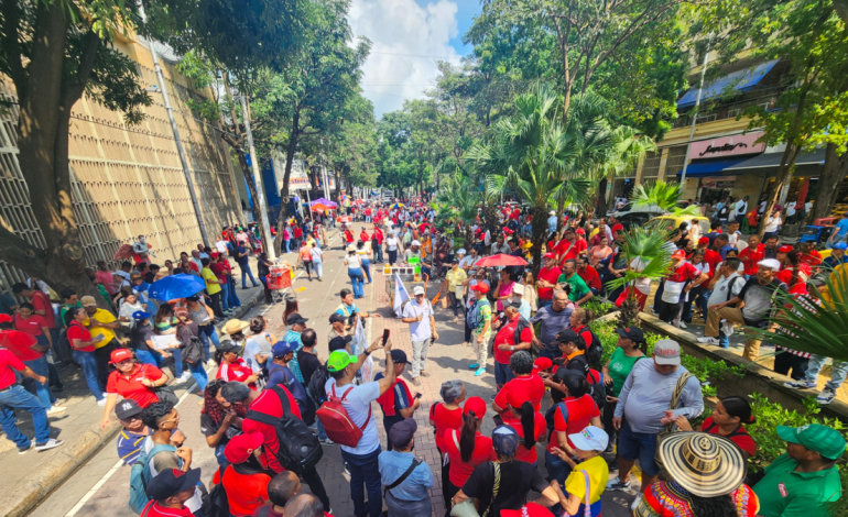 Saldrán a las calles el 30 de octubre para exigir soluciones a la crisis del sistema de salud docente
– En un click