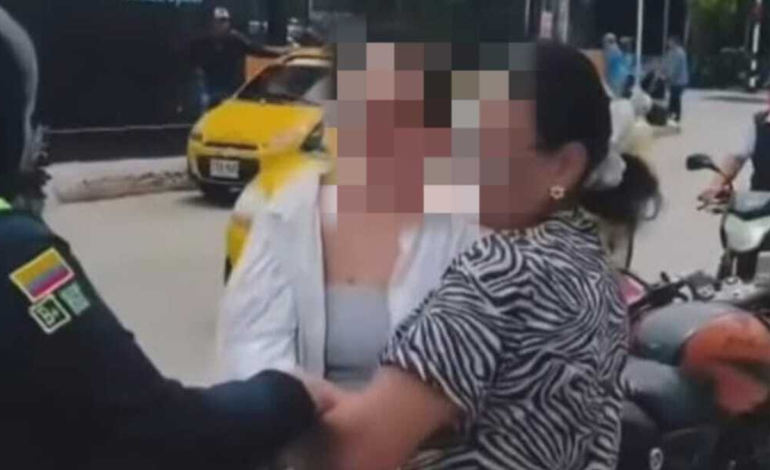 Madre e hija fueron capturadas por celebrar un acto satánico que terminó con el sacrificio de un perro
– En un click