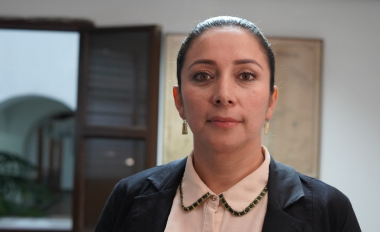  Se trataba de Yasmín Hurtado, la secretaria de Planificación de Popayán que falleció en un trágico accidente de tránsito en La Vega, Cauca.

 – En un click