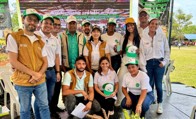 Se legalizaron 6.286 hectáreas para 214 familias
 – En un click