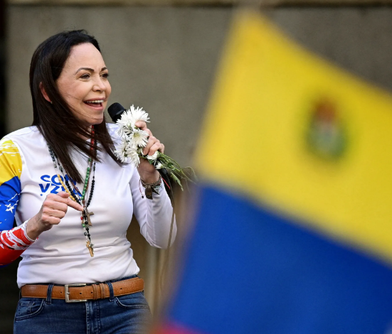 Cuando el Premio Nobel cruza fronteras: Colombia reacciona al reconocimiento de María Corina Machado –
– En un click