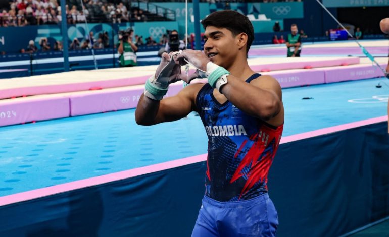 Ángel Barajas disputará dos finales del Mundial de Gimnasia Artística
– En un click