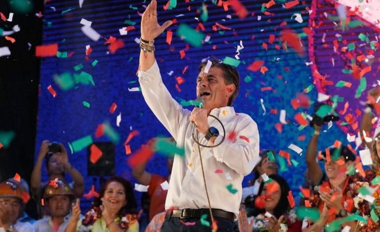 Rodrigo Paz gana elecciones en Bolivia y pone fin a la era de Evo Morales
– En un click