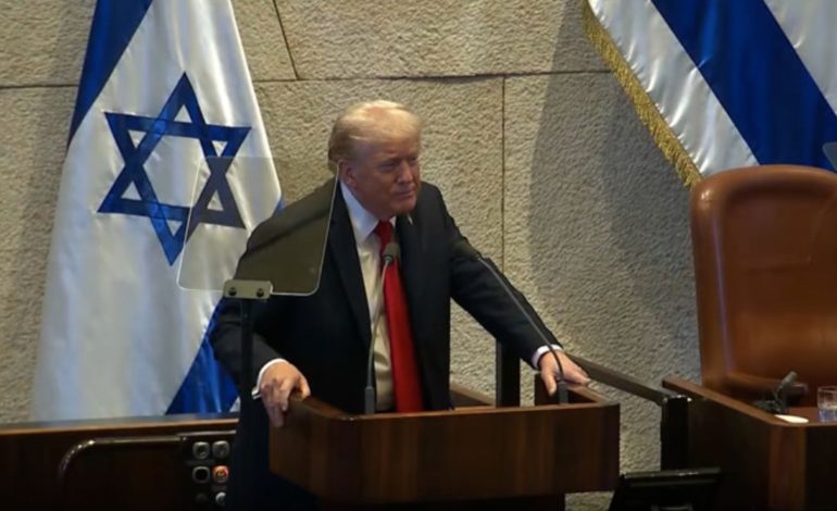 Trump califica su paz en Oriente Medio como «el amanecer histórico del nuevo Oriente Medio»
– En un click