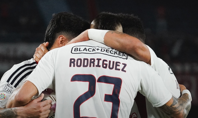 Junior pega jonrones con gran victoria ante Pereira
– En un click