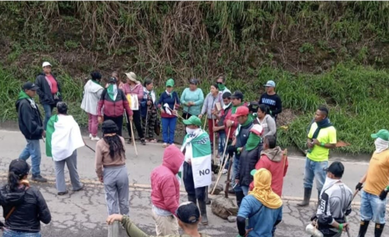 La Cámara de Comercio de Pasto rechazó el bloqueo de la carretera Panamericana entre Nariño y Cauca
– En un click