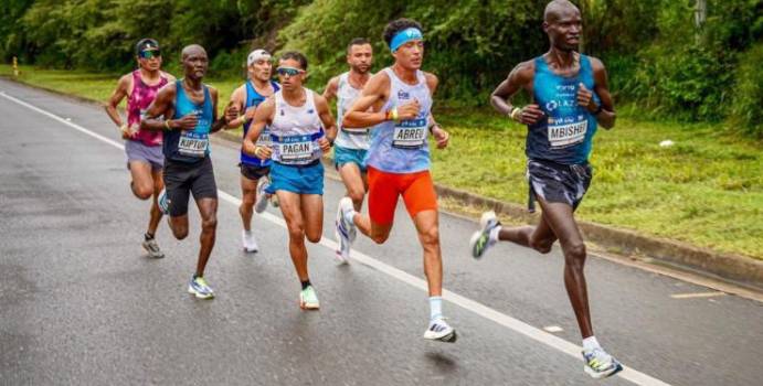 Los campeones del Medio Maratón Cundinamarca 2025
 – En un click