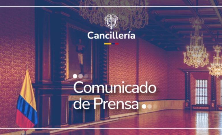 Comunicado sobre la revocación de la visa de los Estados Unidos al presidente de Colombia – 

 – En un click