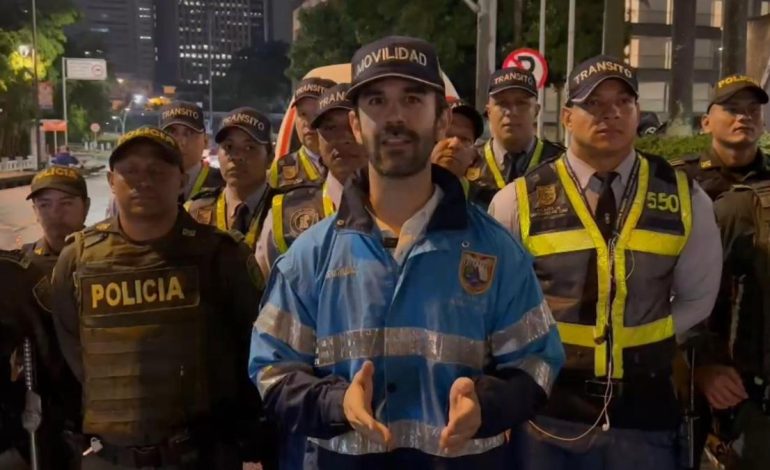 Secretario de Movilidad de Cali, Gustavo Orozco, tras decisión de la Procuraduría de la Persona que lo suspendió por tres meses
 – En un click