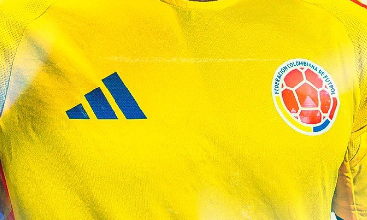 El goleador de la Selección Colombia reveló un momento difícil en su vida
– En un click