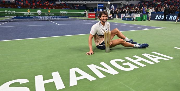 Vacherot, del 204° ATP al título en Shanghai 2025
– En un click