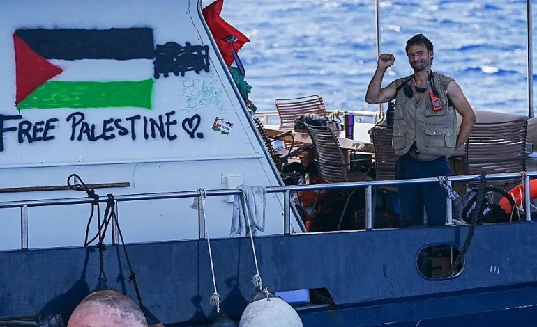 Flotilla con desafíos de ayuda humanitaria bloqueo en Gaza y reabre el debate sobre el papel de la comunidad internacional – 

 – En un click