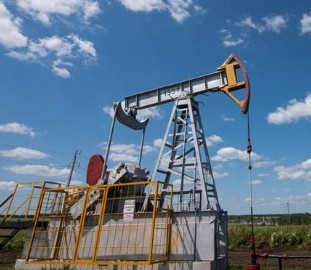 El petróleo cae por exceso de oferta y nuevas tensiones comerciales entre EE.UU. y China –
– En un click