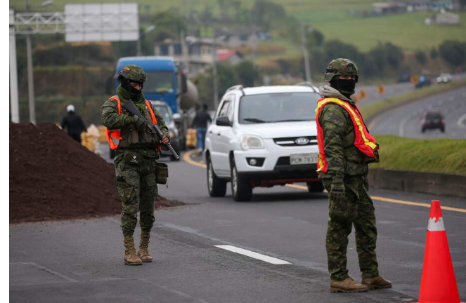 Ecuador: seis personas mueren tras ataque armado; esto es lo que se sabe –
– En un click