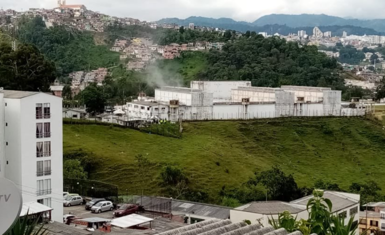la historia de Alexander, quien ahora cumple su condena como hombre en el centro de detención de Manizales
– En un click