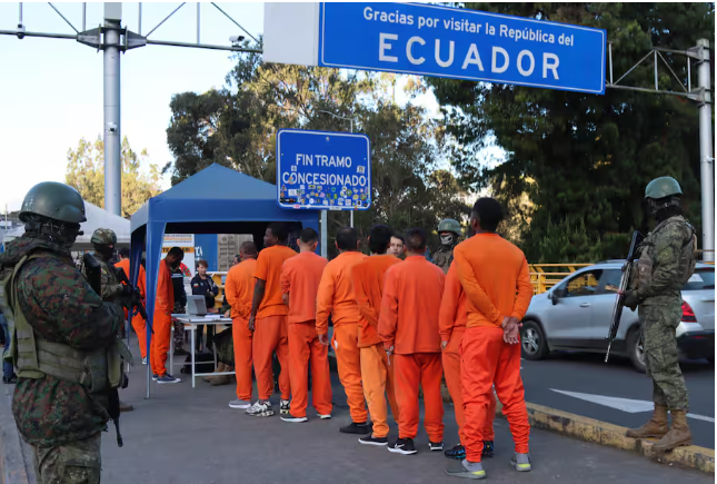 Ecuador endurece Ley de Movilidad Humana: nuevas reglas para ingreso y deportaciones –
– En un click