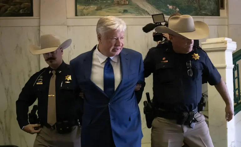 Pastor que asesoró a Donald Trump se declara culpable de abuso sexual infantil en EE.UU. –
– En un click