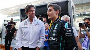 Toto Wolf está muy orgulloso de George Russell – 

 – En un click
