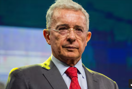 Corte de Bogotá anuncia fallo de segunda instancia contra el expresidente Álvaro Uribe Vélez
– En un click